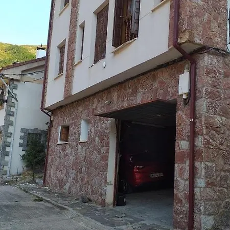 Apartamento La Cuestina * Llánaves de la Reina